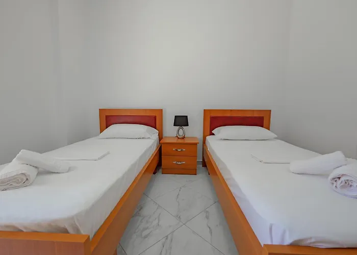 Valentina 1 Sarandë