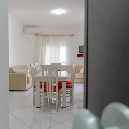 Valentina 1